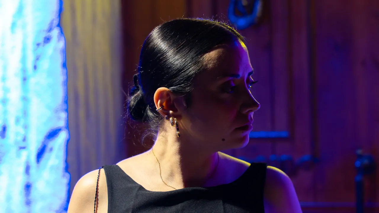 Rebeka’da sahne ışıkları altında bir gece